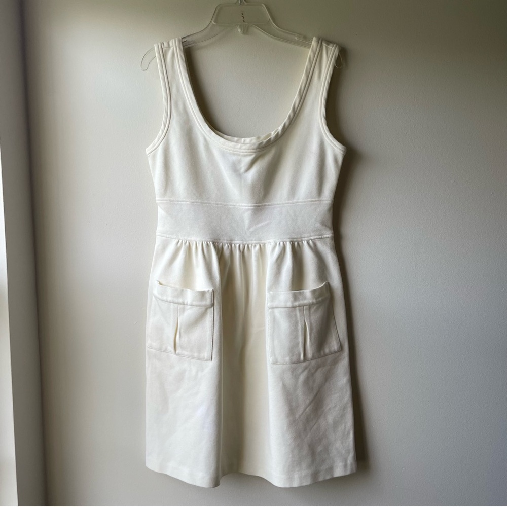 Diane Von Furstenburg Cream Colored Women’s Double Front Pocket Mini Dress Size8